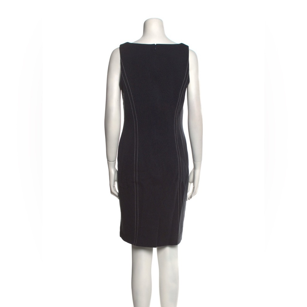 Carolina Herrera scoop neck Elegant Black Sleeveless Dress size M - Picture 2 of 6